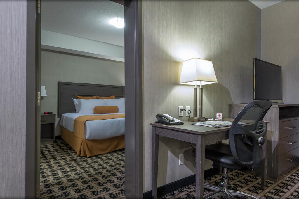 Timber Ridge Inn And Suites Fox Creek Pokoj fotografie