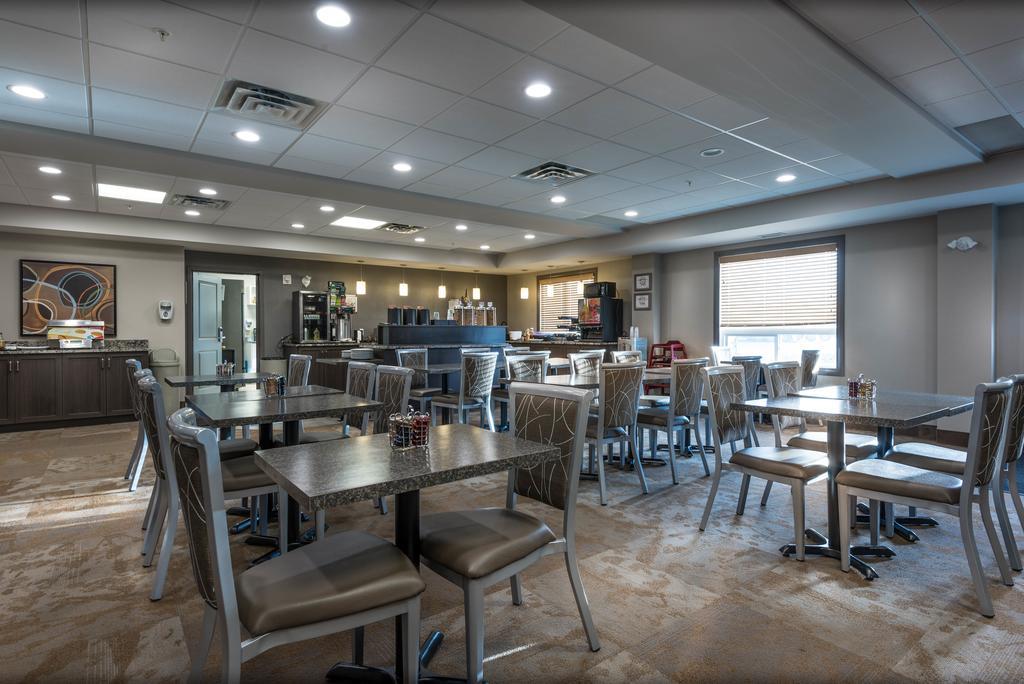 Timber Ridge Inn And Suites Fox Creek Exteriér fotografie