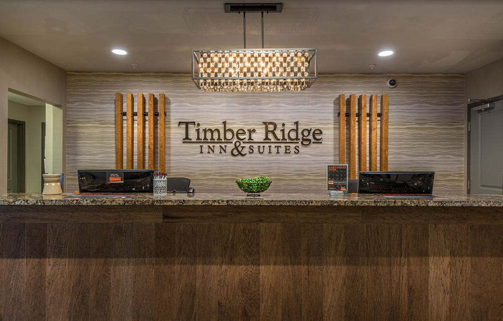Timber Ridge Inn And Suites Fox Creek Exteriér fotografie